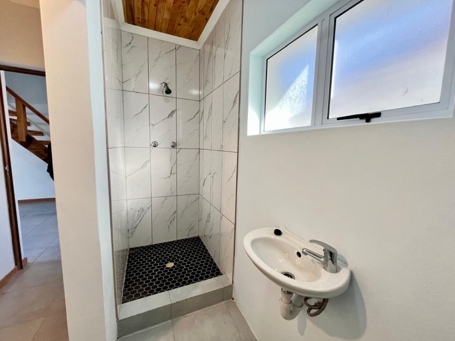 To Let 2 Bedroom Property for Rent in Baysville Eastern Cape